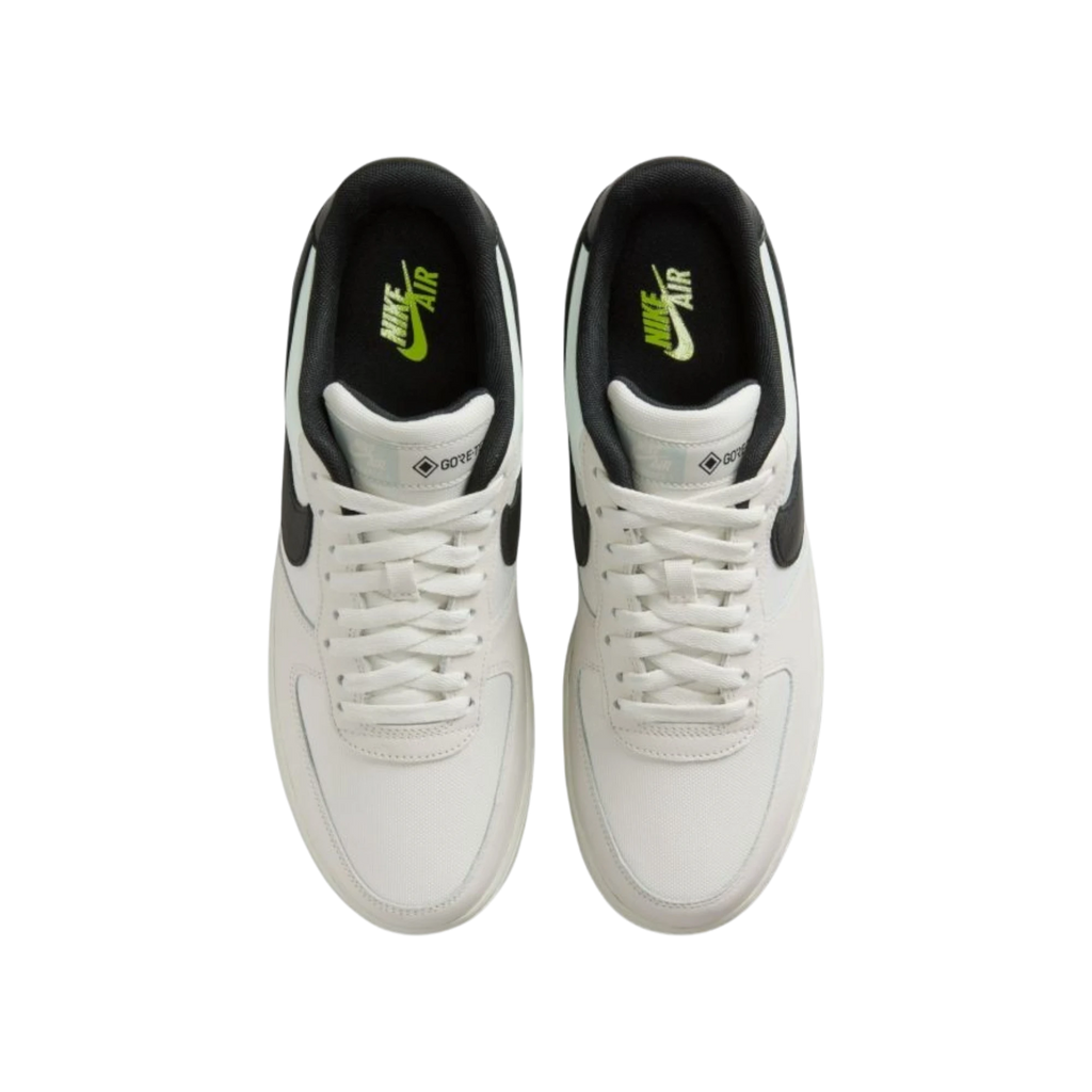Zapatillas THE KICKS WORLD Nike Air Force 1 Low GORE-TEX en tonos phantom y bone con detalles en negro