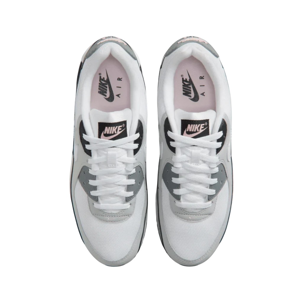 Vista superior de zapatillas THE KICKS WORLD Nike Air Max 90 en blanco, gris y detalles en rosa suave
