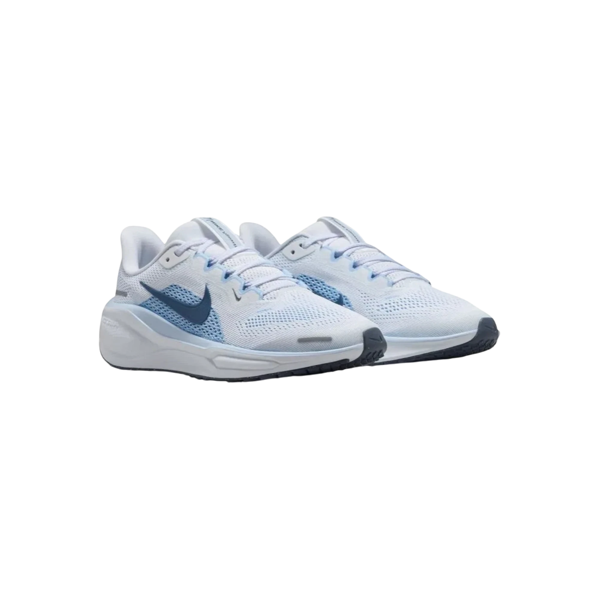 Zapatillas de running THE KICKS WORLD Nike Pegasus 41 en tonos blanco y azul con malla técnica transpirable.